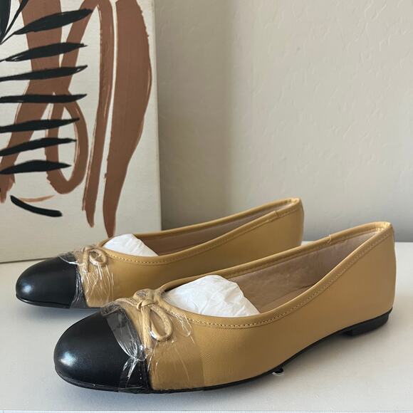 NEW French Sole Tuckernuck Camille Cap Toe Tan Black Leather Flats Size 8 - Picture 2 of 8